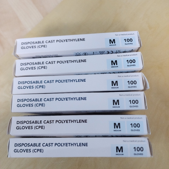 Intco Disposable Cast Polyethylene Gloves ,Cases of 1000 Gloves Medium - Picture 3 of 7